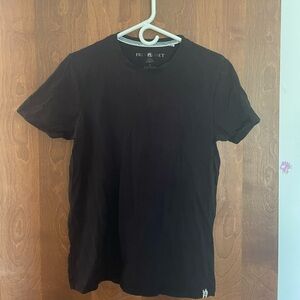 Men’s S Black T shirt